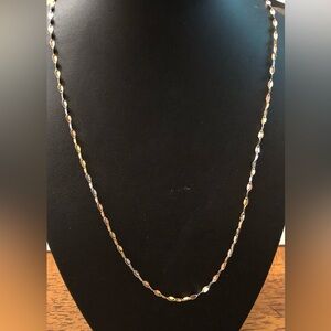 Great 14k tricolor gold mirror necklace